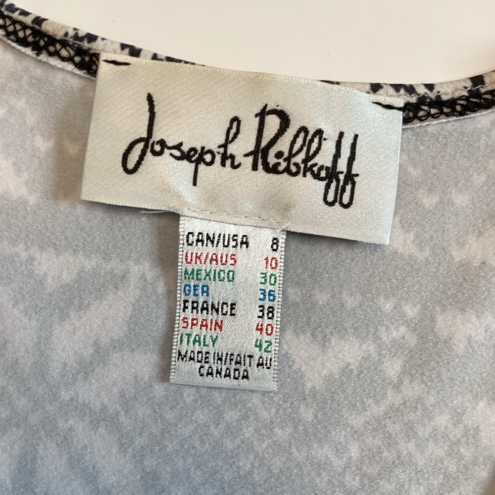 JOSEPH RIBKOFF v-neck patterned blouse (#6i) - Picture 2 of 7